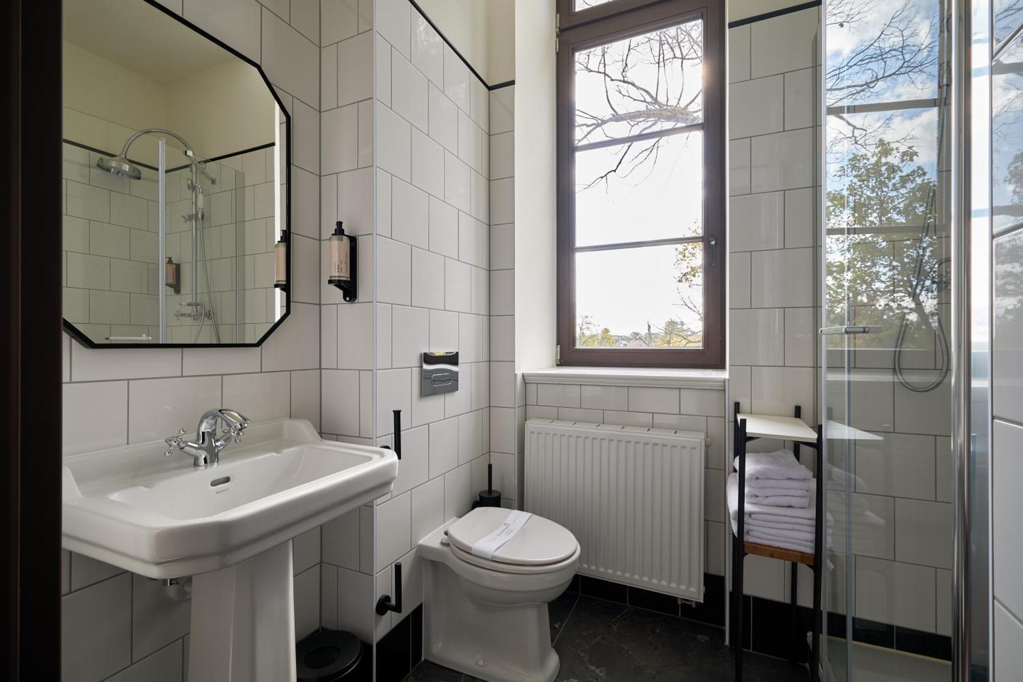 Arche Klasztor Hotel *